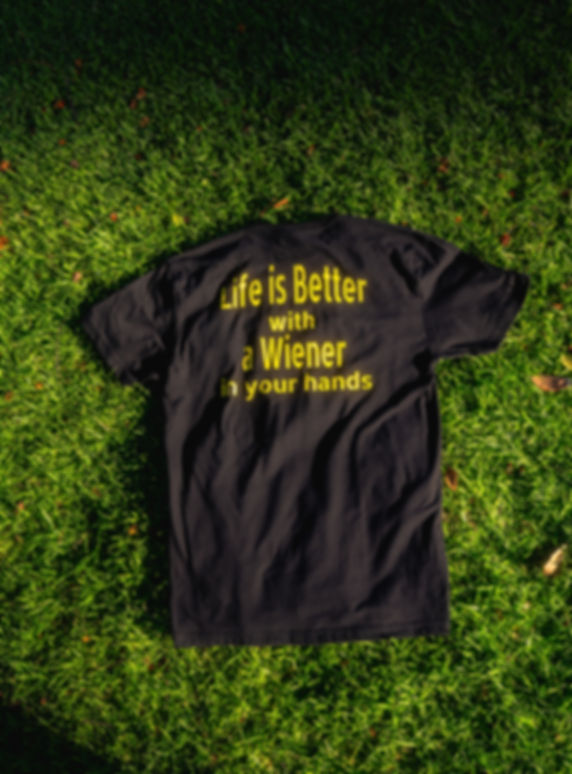 CLASSIC T-SHIRT