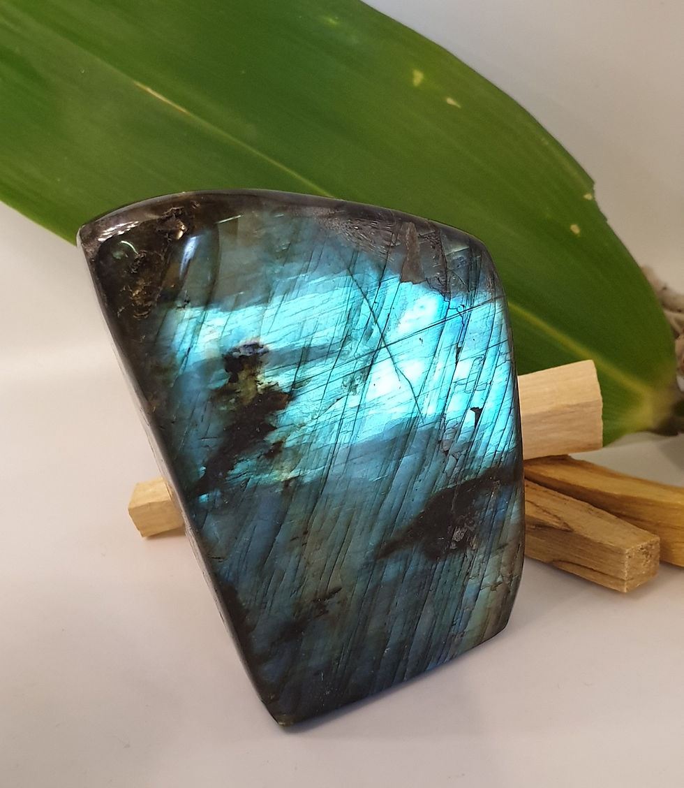 Thumbnail: Labradorite freeform piece (9.5cm)