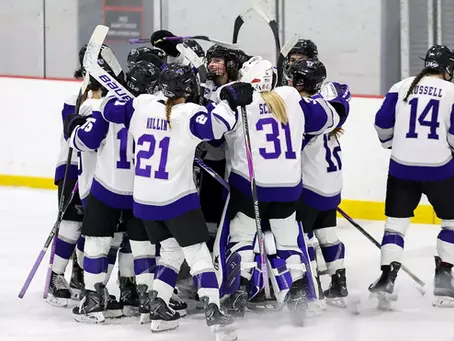 Women’s Ice Hockey advances to semifinals after a first-round sweep