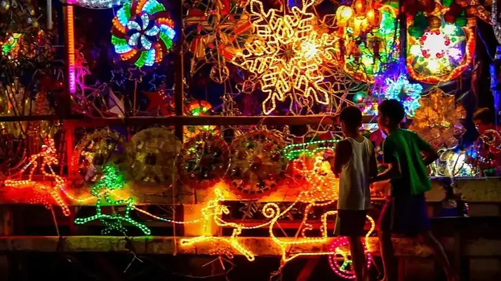 Xmas_in_Phillipines_header.webp