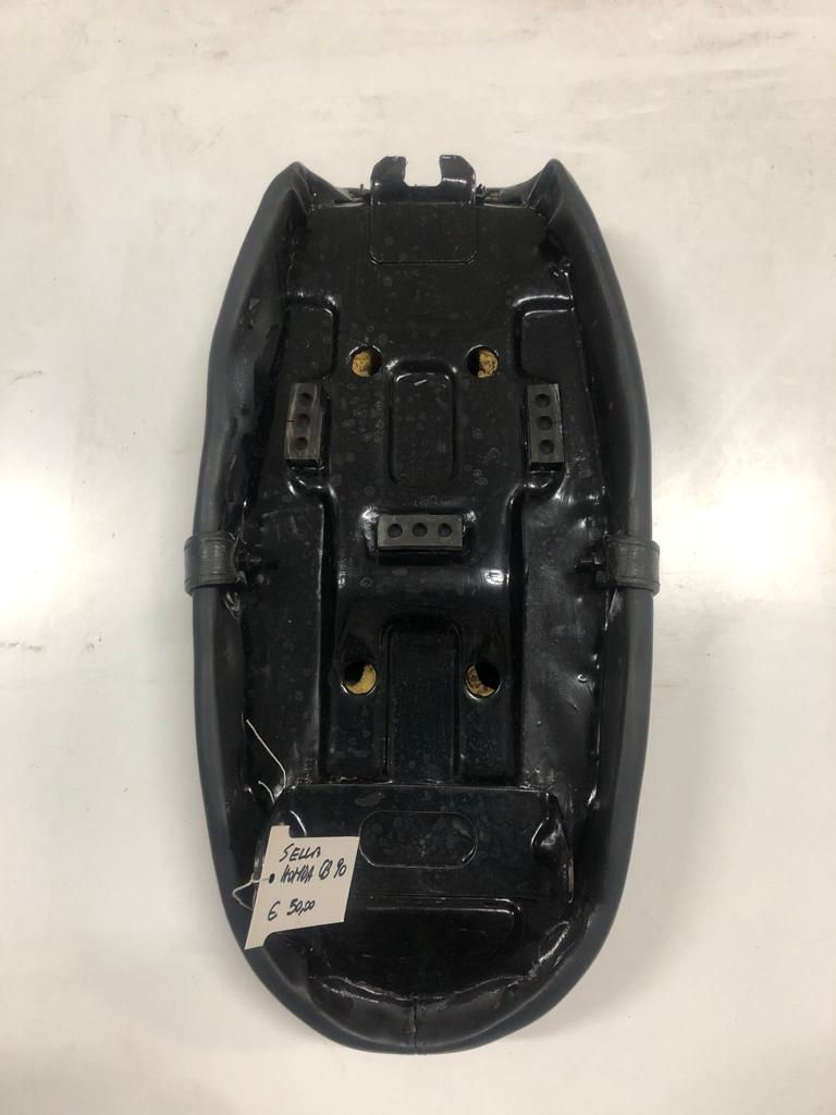 Thumbnail: Honda Sella Honda CB 90 colore nero VV