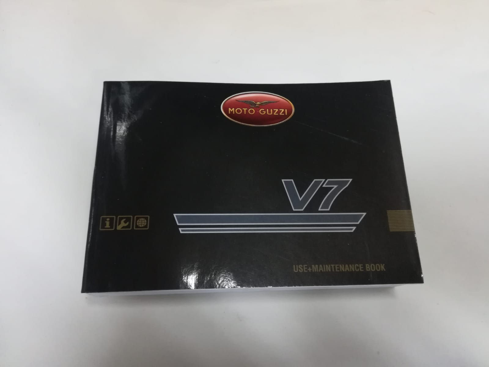 Moto Guzzi V7 - ITALIANO