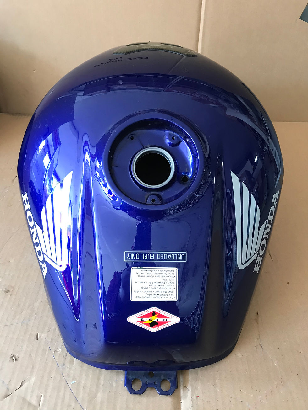 Miniatura: Honda Serbatoio CBR 600 H blu chiaro N S.L