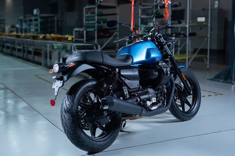 Thumbnail: Moto Guzzi V7 Stone E5+