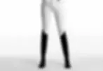 girl-outfit-boots-3-low.webp