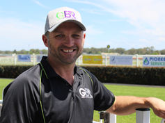 GREEN'S SMALL TEAM "BLAZEN" ALONG IN FINE STYLE