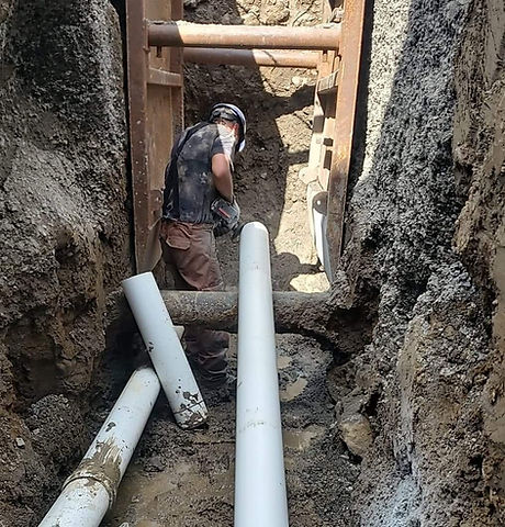 received_736489924334271_edited.jpg