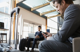 airport on phones