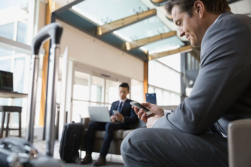 airport on phones
