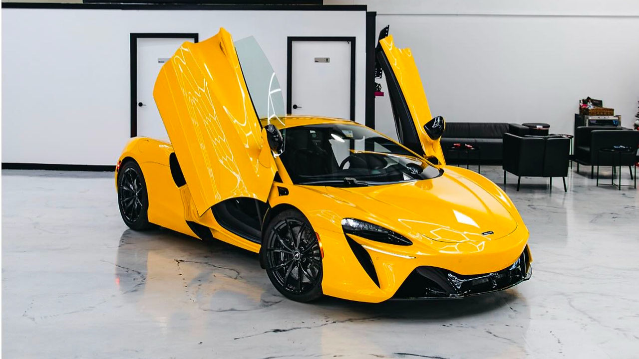yellow-mclaren-showroom.jpg