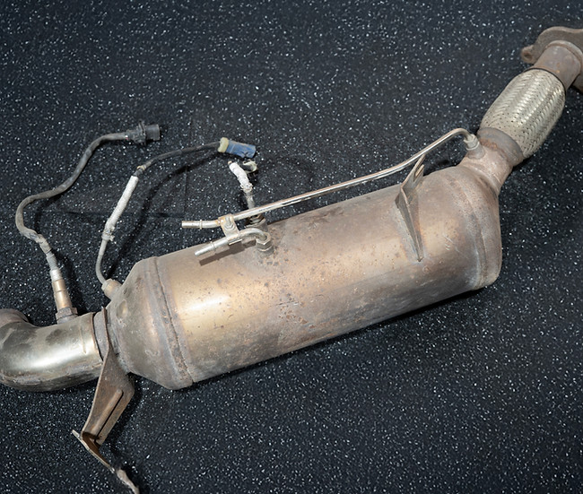 Réparations diverses de filtres à particules diesel (DPF) incluant soudure, nettoyage et remplacement de composante