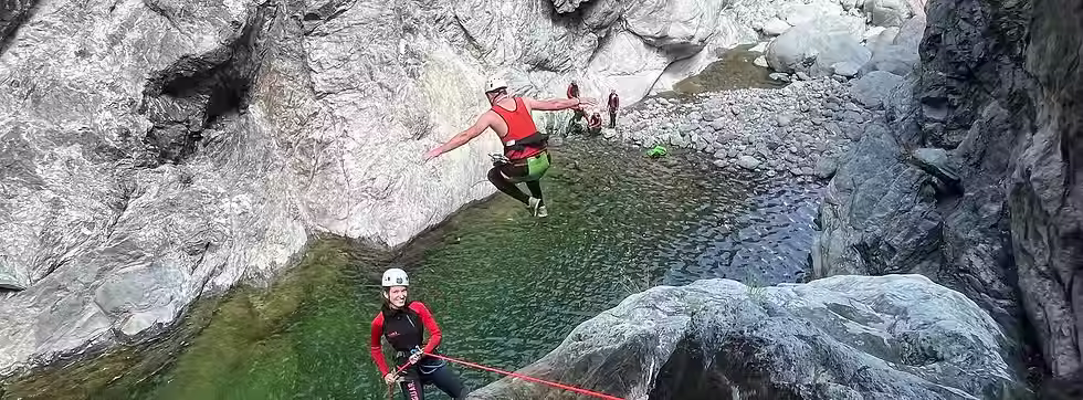 Canyoning Savoie.avif