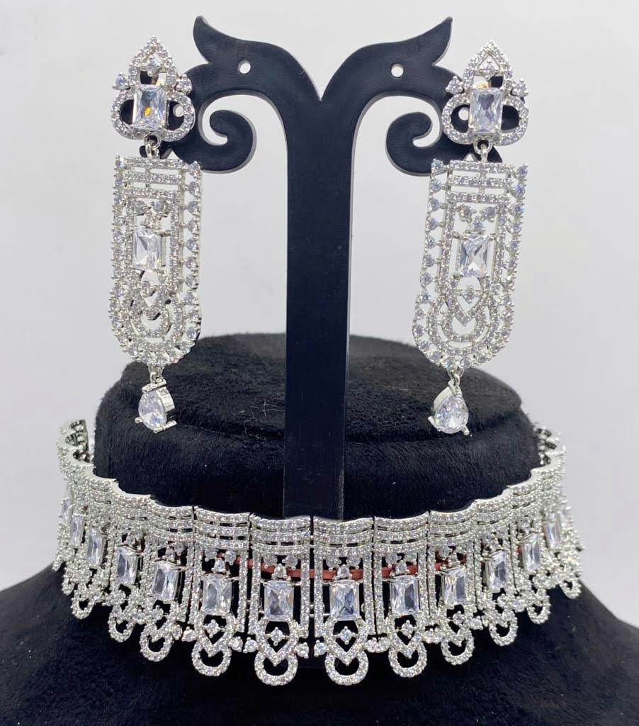 Thumbnail: Ad Stone Choker Sets