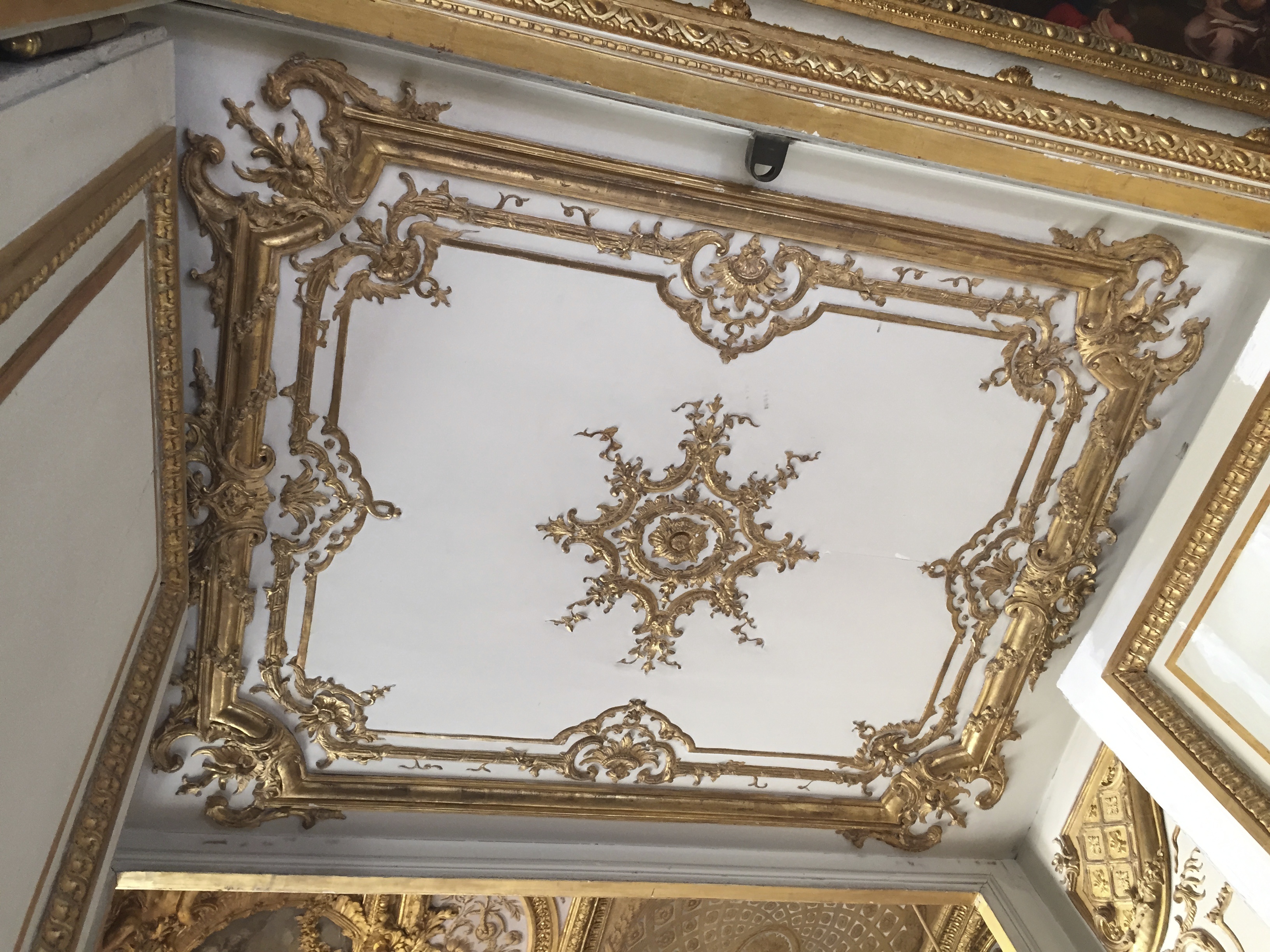 Architectural Moulding Desin