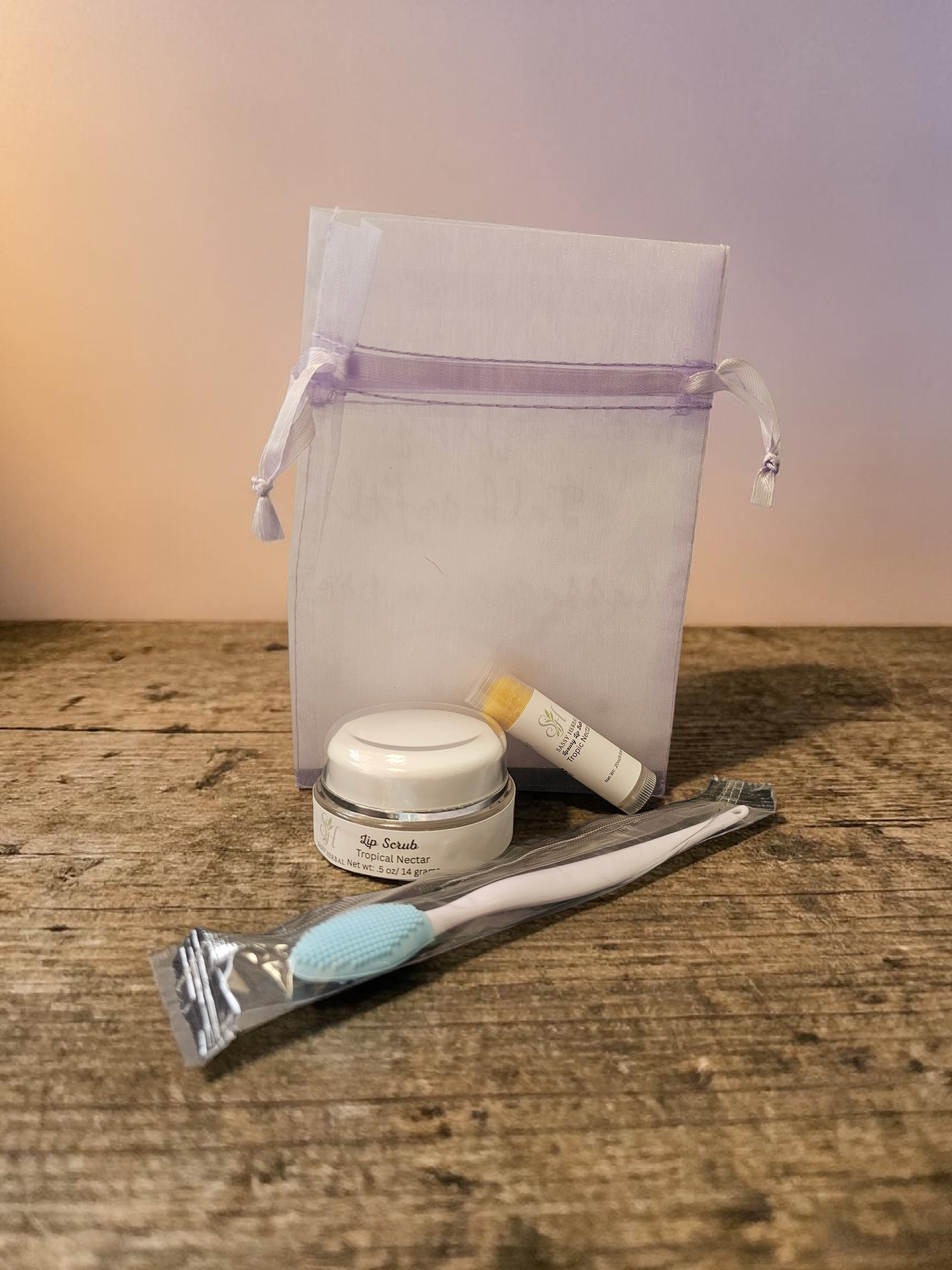 Lip Care Kit