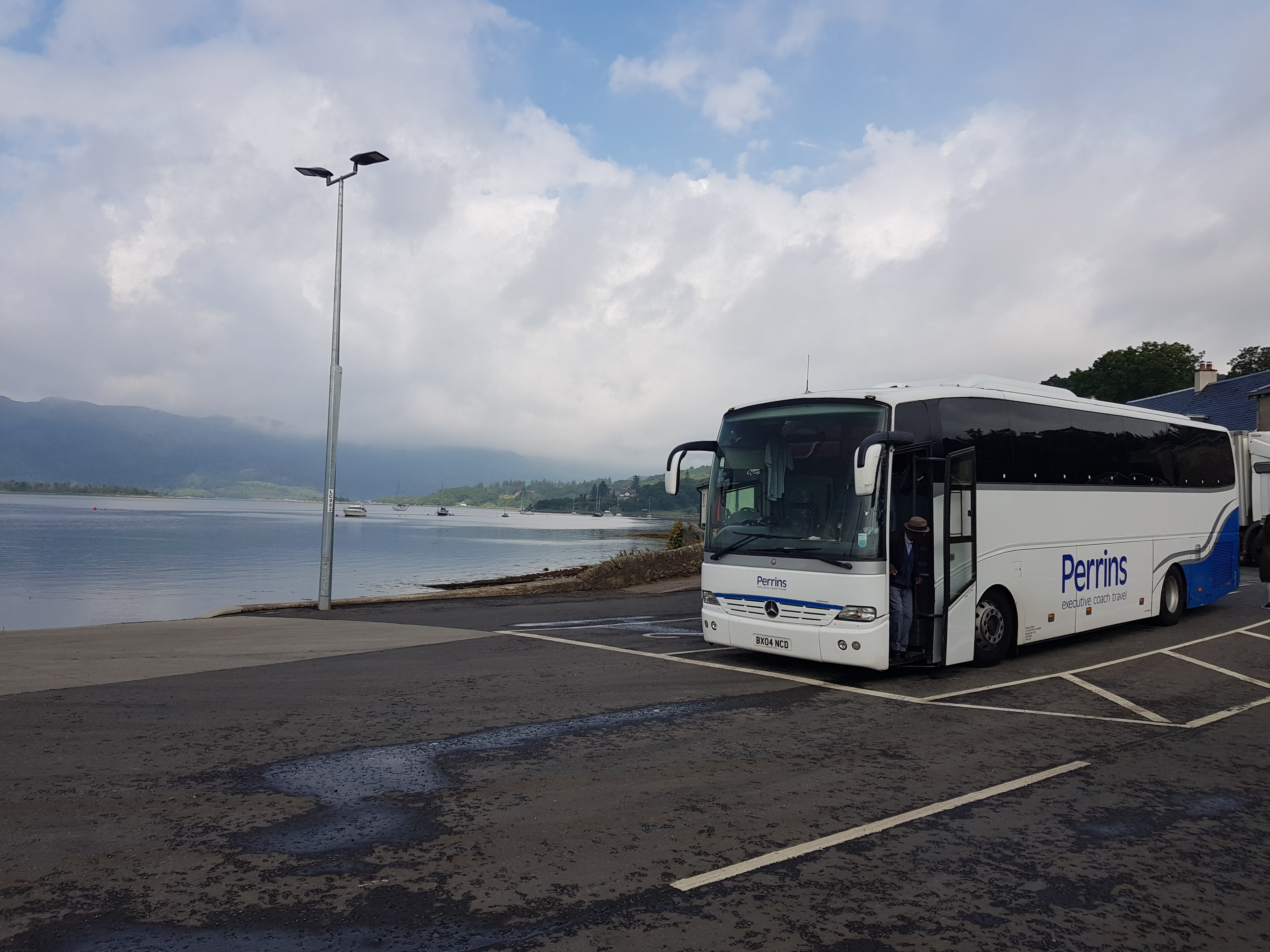 coach hire 49 seat