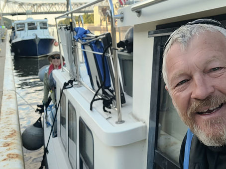 Two LONG travel days, Beardstown to the Key West of the Midwest and a trip through town