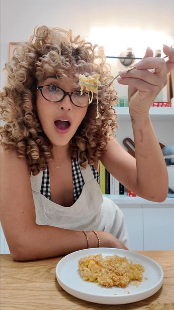 Colab Gabriela Quinones x  Indulac