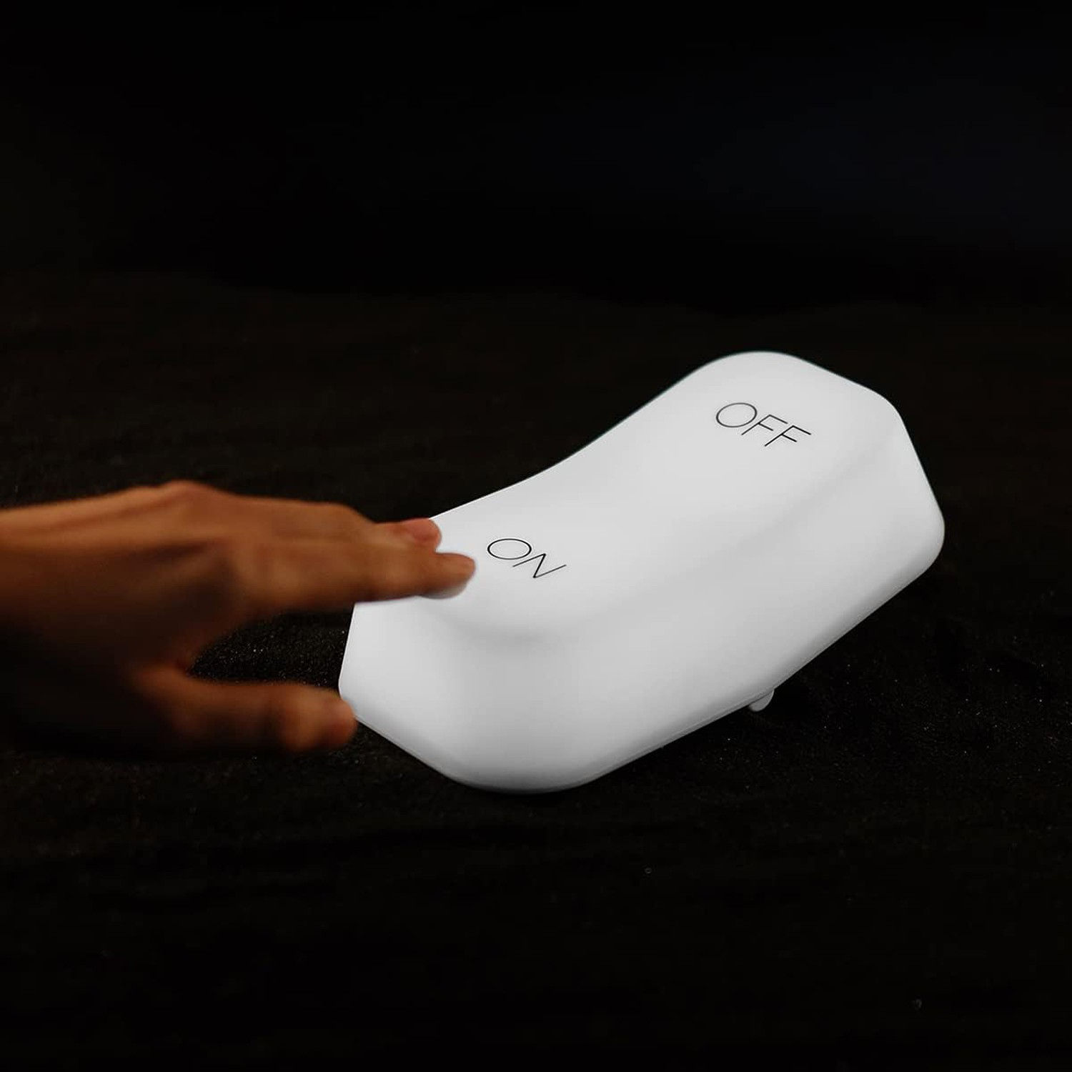 Lámpara de Sobremesa "On-Off" - LED con USB