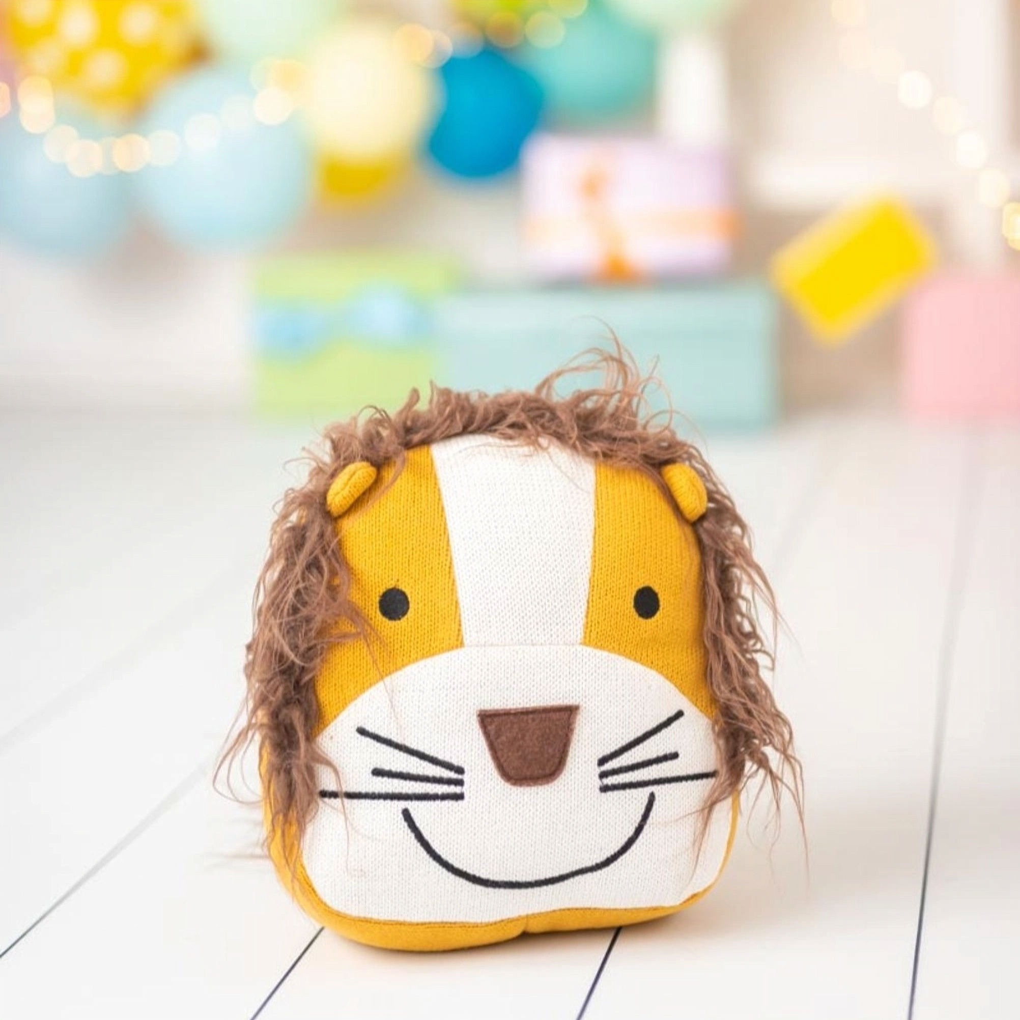 Cojín infantil Leon - Marrón y Naranja