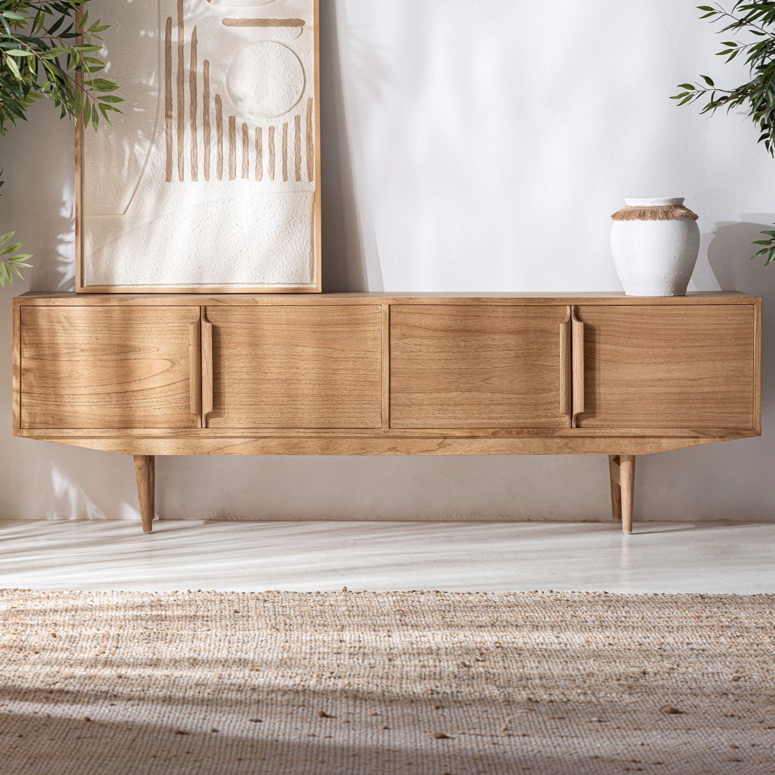 Nyry Tv cabinet