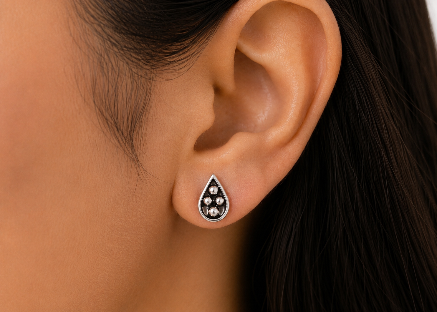 Silver Dewdrop Studs
