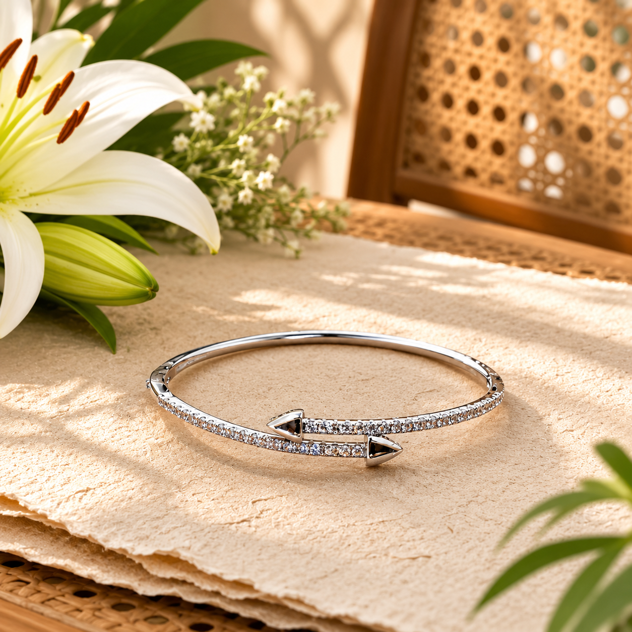 The Arrowline Cuff