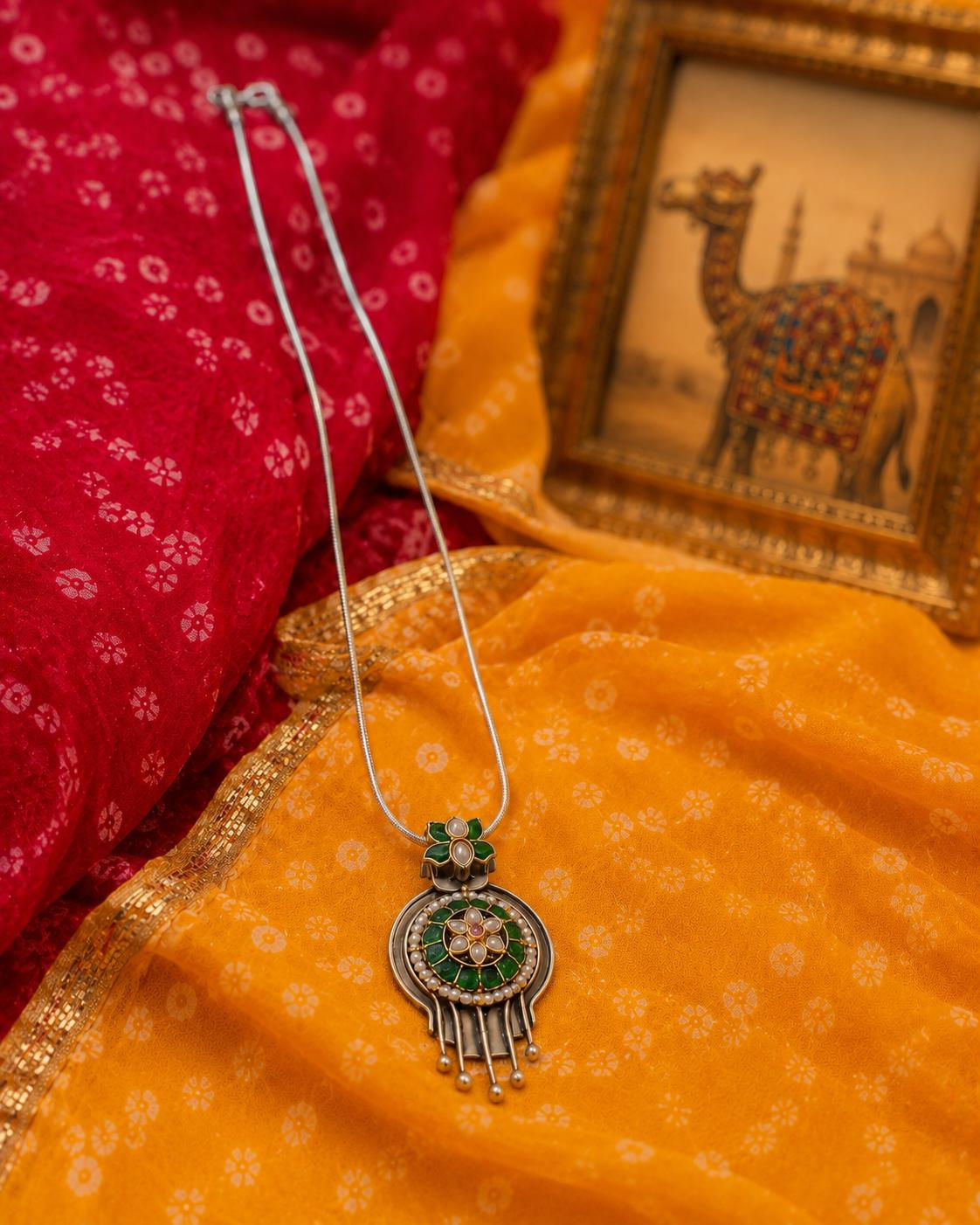 Hariyali Chakra Pendant