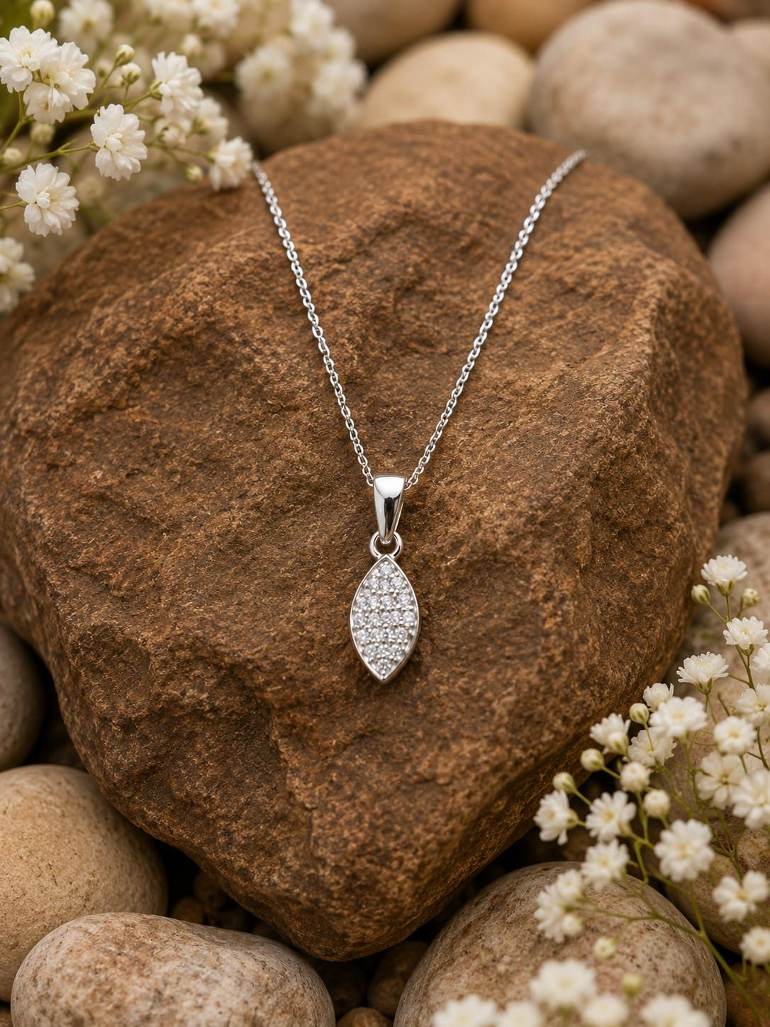 Luminous Marquise