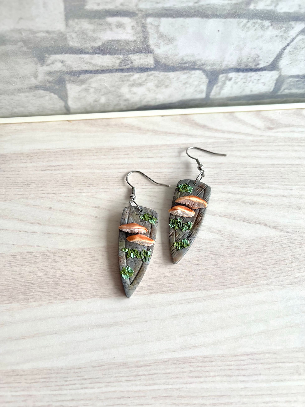 Thumbnail: Shelf mushroom earrings