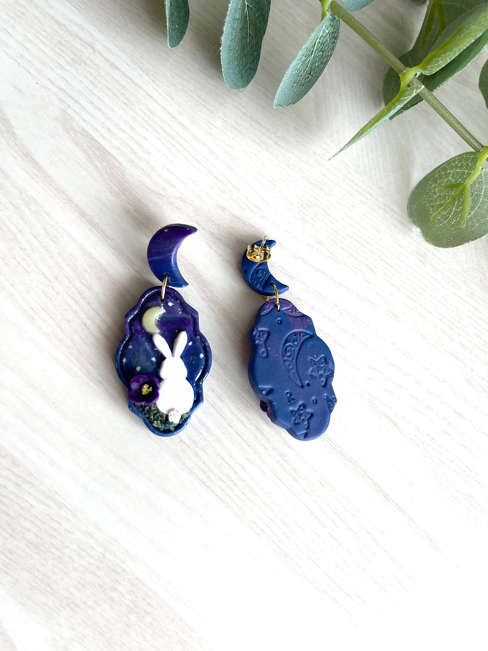 Thumbnail: Midnight bunny earrings 