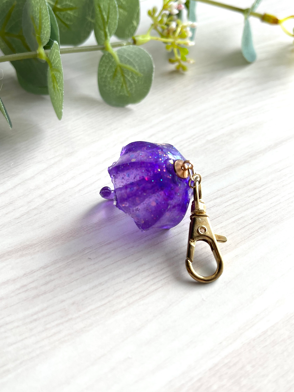 Thumbnail: Purple umbrella charm