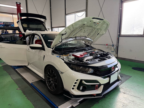 HONDA CIVIC TYPE R FK8 イグニッションコイル、プラグ交換 | GARAGE RS