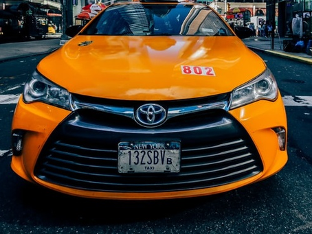 4 Main Reasons For Taxis To Utilize Digital Signage