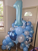 1st birthday, blue balloons, blue organic garland, blue number foil