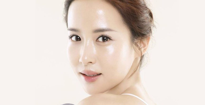 Korea Oxygen Aqua Peeling & Golden Diamond Face Treatment