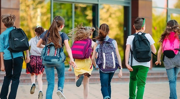 igienizzare_vestiti_dopo_scuola_consigli.jpg