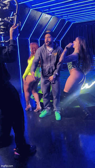 Green hurancan videoshoot.gif