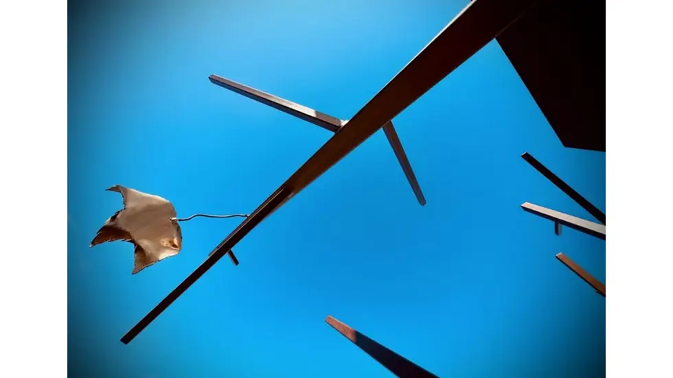 art contemporain sculpture arbre feuille en fer rouillé Arson