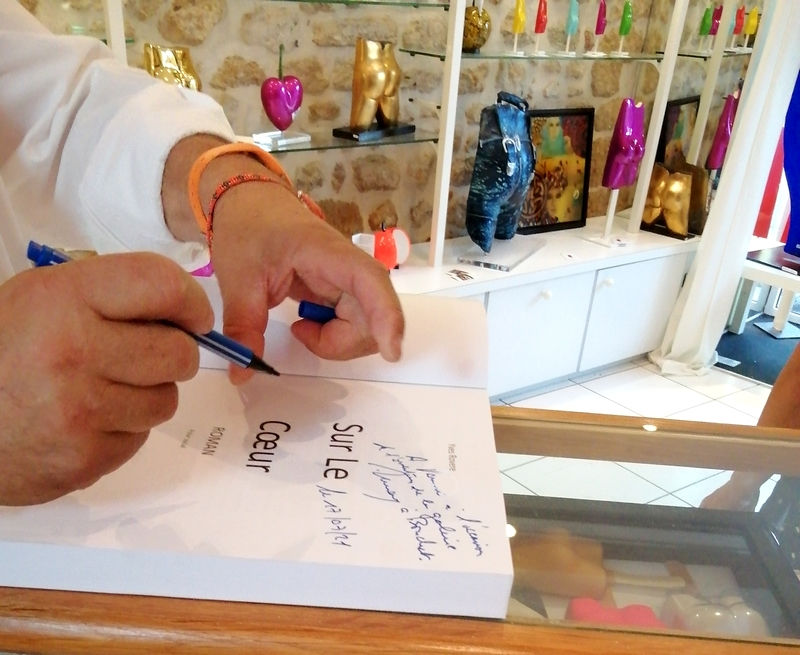 signature d'un nouveau roman policier