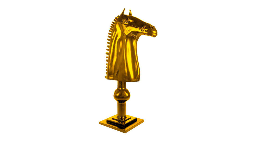 Sculpture contemporaine en résine gold cavalier échecs - Arson sculpteur français