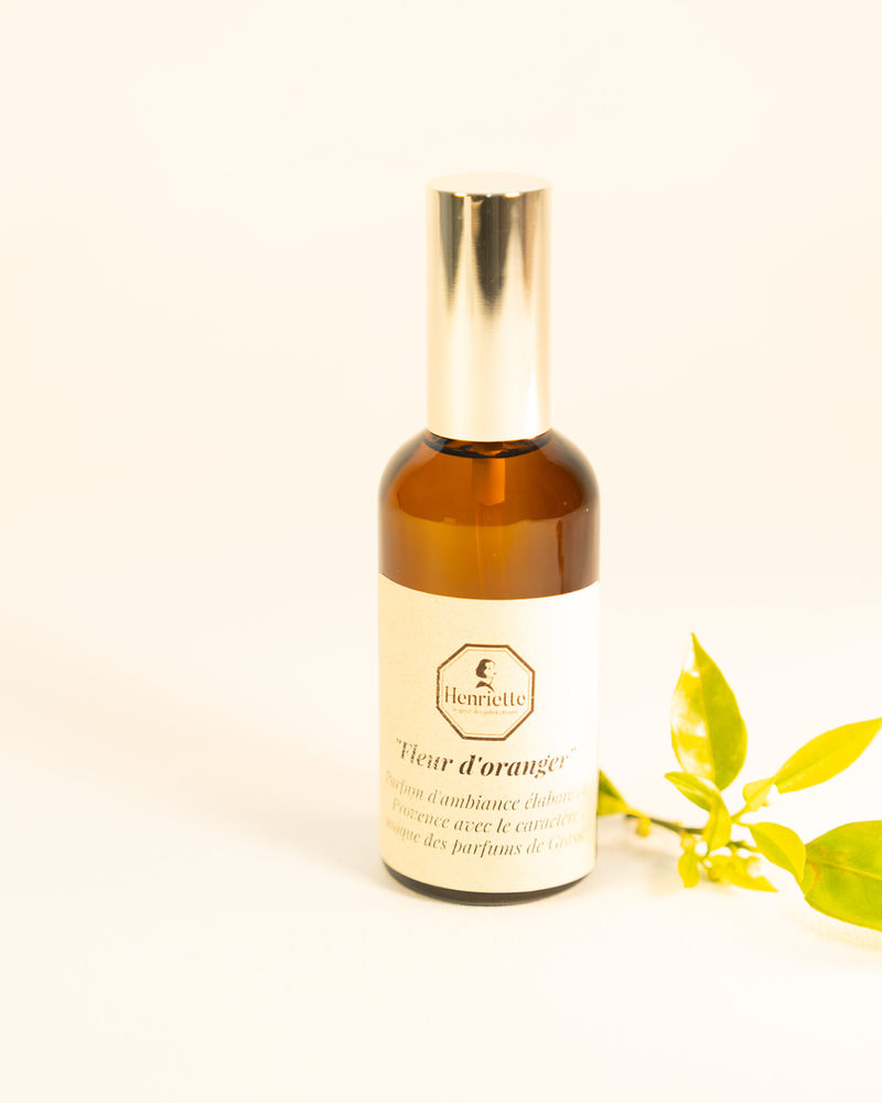 Spray d'ambiance Fleur d'Oranger 100ml — Une note solaire de fleur d'oranger, fraîche et apaisante.