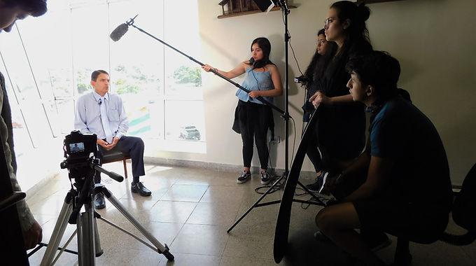 Se realiza el primer documental del programa belga “VLIR-UOS” de la Universidad Católica “San Pablo”
