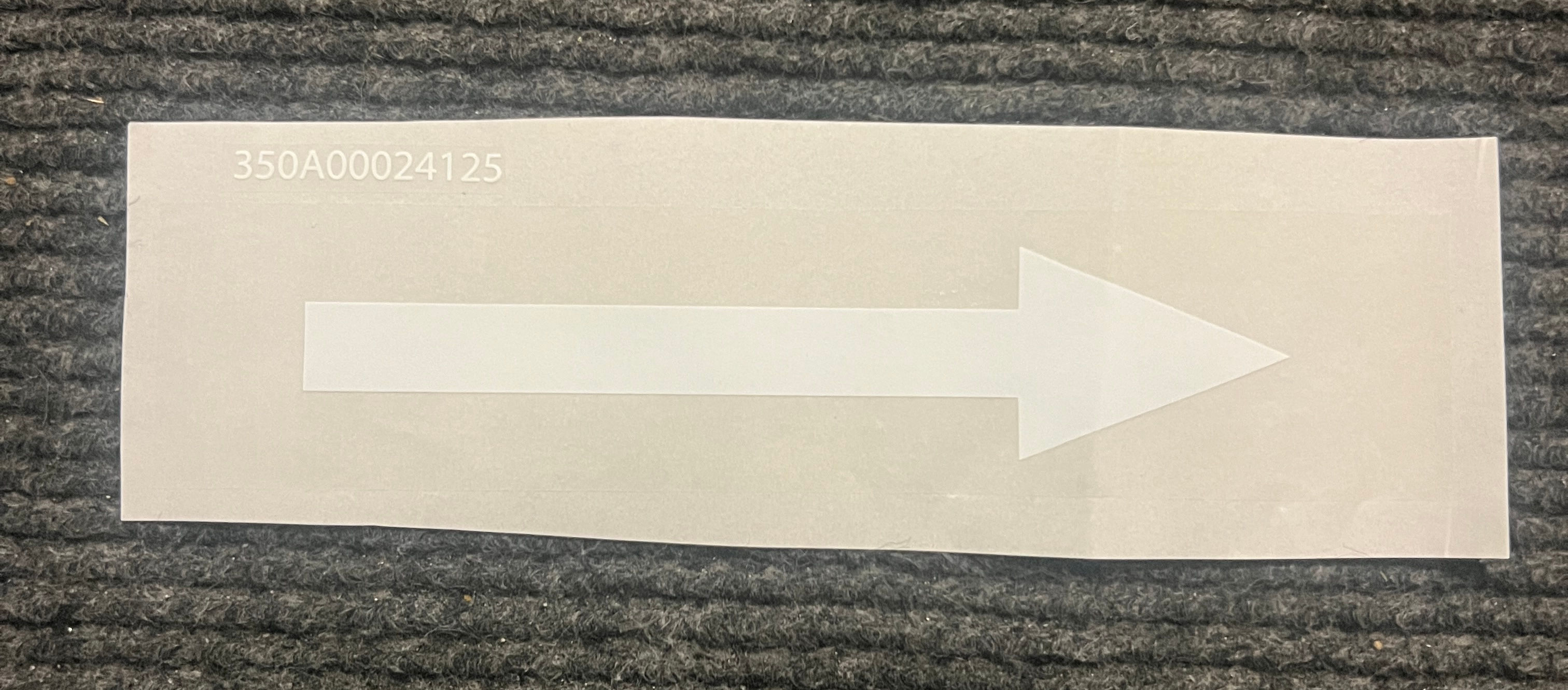 Decal, Arrow White P/No: 350A00021425