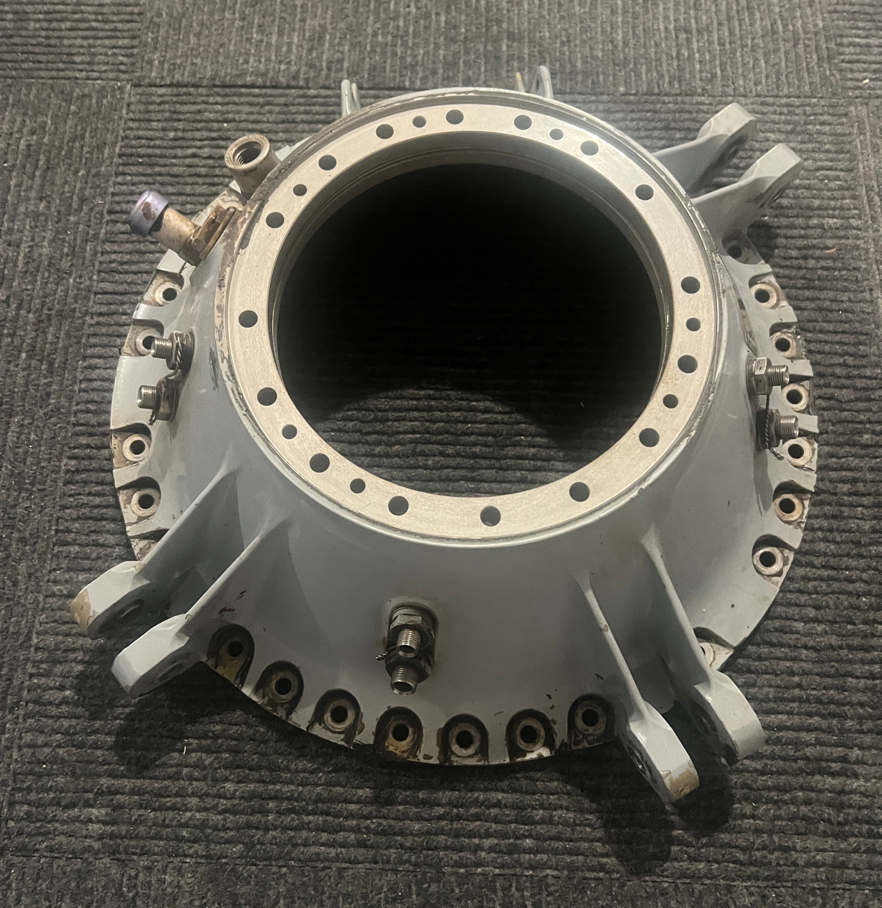 Housing, Lower Rotor Mast P/No: 350A37129200