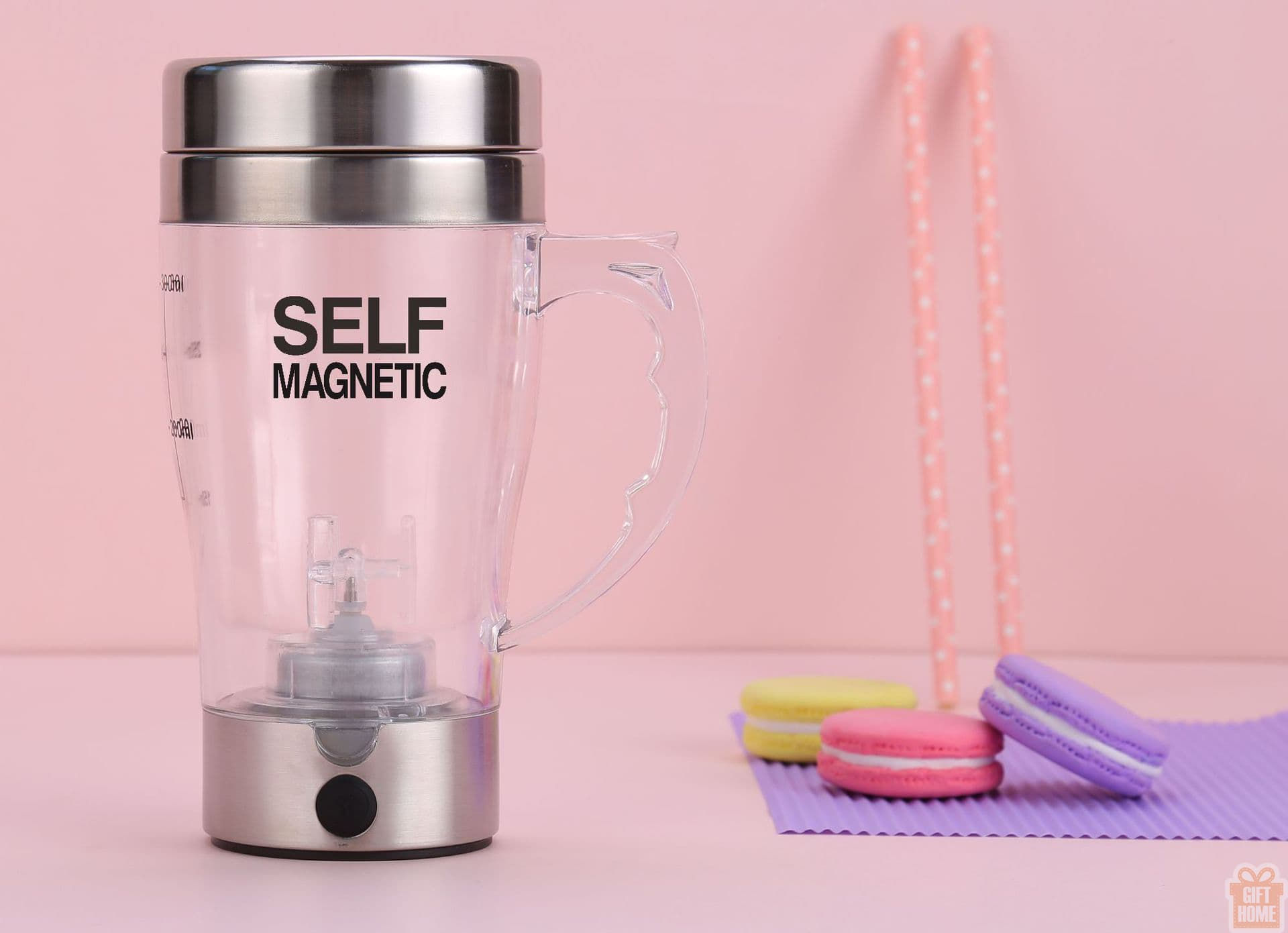 Automatic stirring coffee cup