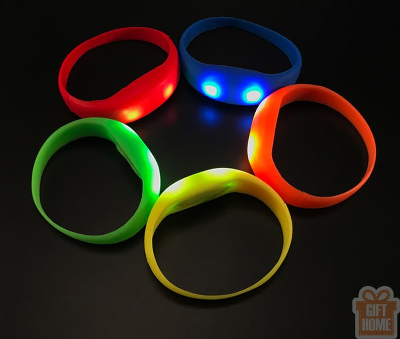 Thumbnail: Silicone luminous bracelet