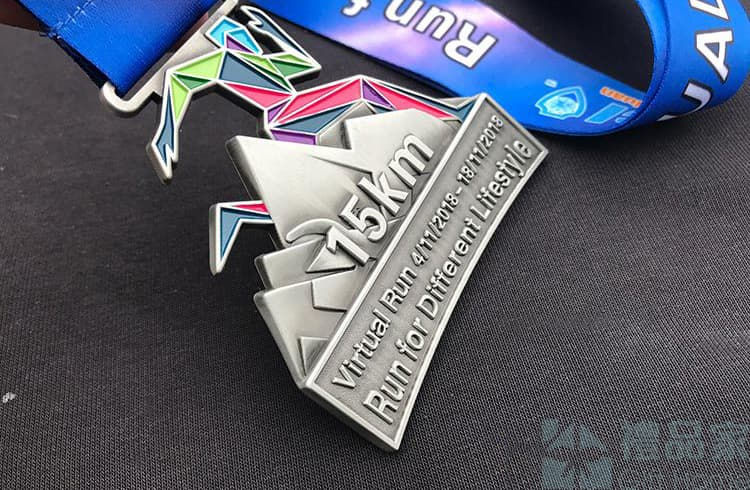 Thumbnail: Customized modeling medals