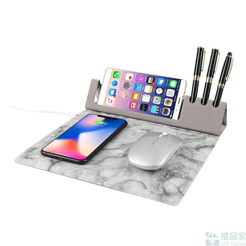 縮圖：多功能無線充滑鼠墊