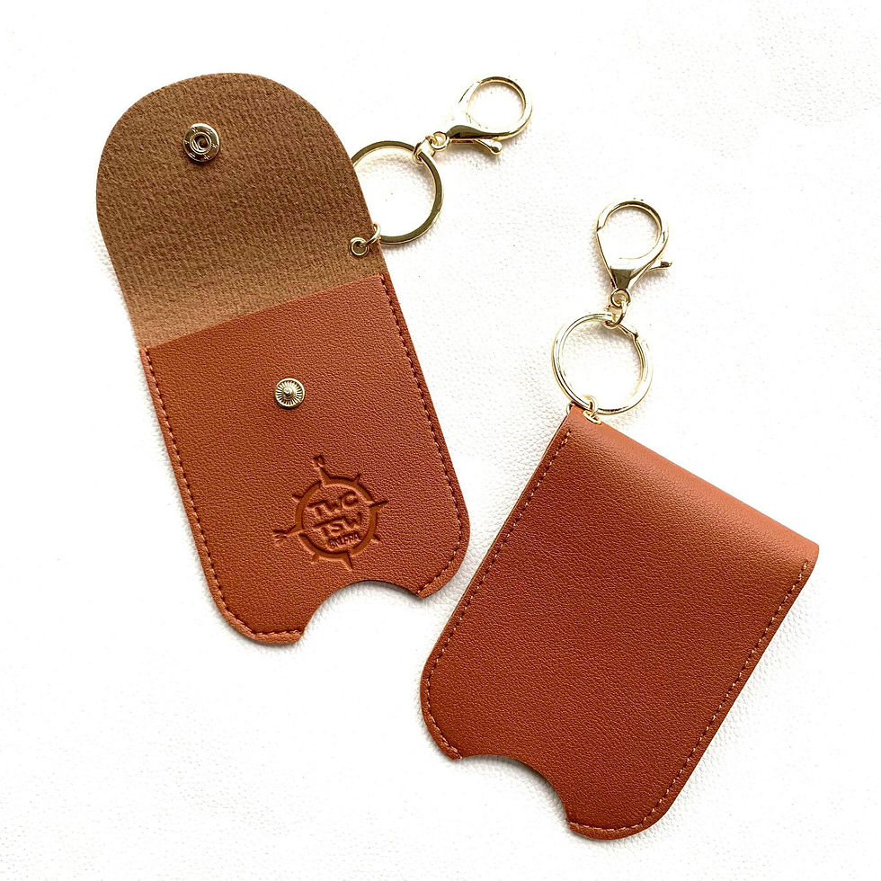 Thumbnail: Hand sanitizer holster